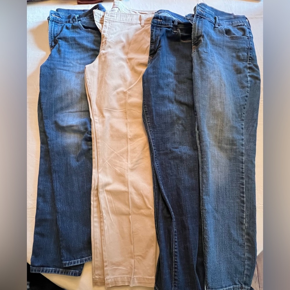Women’s Old Navy 16W Blue Jeans Khaki Mid Rise Pant Bundle